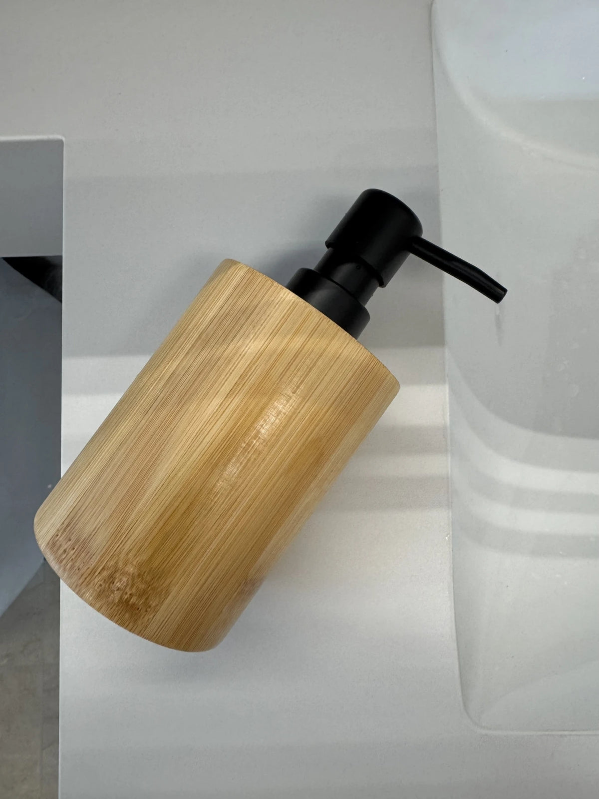 Dispenser de Sabonete Líquido em Bambu Natural